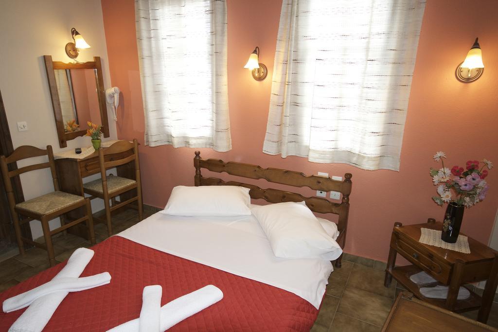 Ria Rooms Kissos  Eksteriør billede
