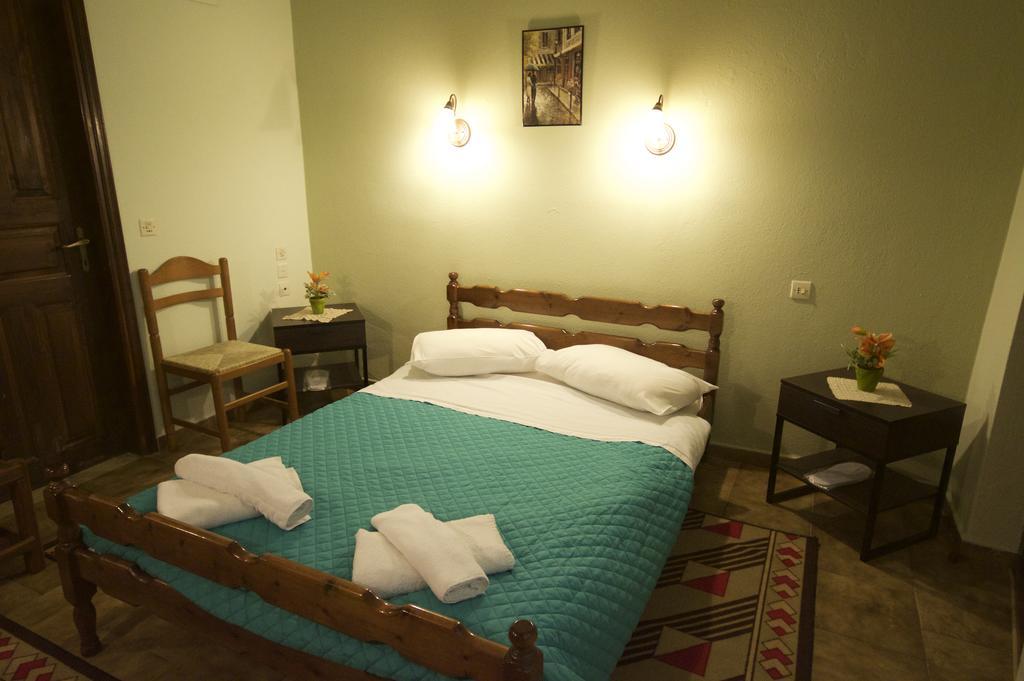 Ria Rooms Kissos  Eksteriør billede